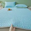 Conjunto de três peças de tapete refrescante de látex de verão para uso doméstico no verão, tapete macio de seda gelada para ar condicionado, tapete refrescante de verão para uma pessoa em dormitório, lavável à máquina