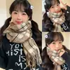 Bufanda de Cuadros de Invierno para Mujer, Cálida Versátil para Pareja Uniforme JK Estilo Coreano Estilo Ins Dulce Japonés Gama Alta Sensación Femenina