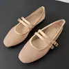 Outono 2026 Novo Sapatilha de Tela com Uma Fivela Feminina Bico Quadrado Baixo Mary Janes Sapatos Femininos da Moda Atacado