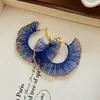 Brincos de Tarraxa Vazados em Renda de Agulha Prata Exquisitos Retrô Personalidade Tendência Brincos Leve Luxo High-End Acessórios de Brinco de Moda para Mulheres