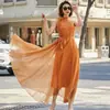 Moda femenina transfronteriza Amazon nuevo elegante vestido sexy con tirantes ajusta-cintura con lazo y vestido largo de crepé de seda