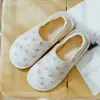 Zapatos de Confinamiento de Malla de Verano, Pantuflas de Algodón Transpirables para Maternidad, Zapatillas Ligeras de Suela Gruesa Antideslizantes para Primavera y Otoño para Interiores para Mujer Fabricante