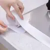 H523 Cinta Impermeable y Antimoho para Cocina y Baño Adhesivo de Línea de Esquina Cinta Protectora Antihumedad y Antimoho para Juntas de Esquina Tira Anticolisión