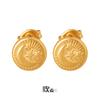 Pendientes de moda con personalidad que levantan las orejas con diseño de nicho, de acero de titanio chapado en oro, con estrellas en relieve y temperamento lunar.