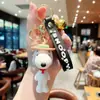 Llavero Creativo de Dibujos Animados Snoopy Lindo Perrito Charlie Brown Llavero Colgante para Bolsos de Hombre y Mujer Venta al por Mayor