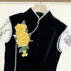 Patch de Tecido Bordado com Lantejoulas de Flor Vermelha Resistente para Inverno Estilo Étnico Flor Estéreo Multicamadas Decoração para Camisa de Vestido