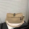 Bolsa de Ombro Casual e Fashion para Mulheres 2025 Nova Bolsa Transversal Casual Leve Tendência Cor Sólida Bolsa de Grande Capacidade Tendência
