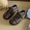 Suela blanda 2026 Zapatos Argan cuero transpirable hebilla bloqueo de color retro casual zapatillas deportivas verano nuevo estilo para mujer zapatillas de entrenamiento alemanas