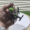 Llavero de mini dron de venta caliente transfronteriza, colgante para bolsa, accesorio para llavero de coche, regalo para ganar al instante al por mayor