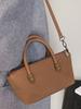 Bolso Cuadrado Pequeño de Moda para Llevar en la Mano para Mujer 2025 Verano Nuevo Moderno Simple Bolso de Hombro Nicho Moderno Casual Bandolera