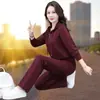 Moletom com Capuz e Zíper de Algodão de Alta Qualidade, Conjunto Esportivo Casual da Moda para Mulheres, Conjunto de Duas Peças para Primavera e Outono para Mães de Meia-Idade