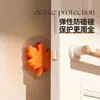 Bumper de porta de silicone criativo em formato de folha, amortecedor de porta de geladeira, instalação sem furos, almofada silenciosa de proteção contra colisão de porta