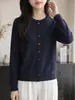 Nuevo cárdigan de punto fino versátil para mujer de otoño con botones de colores, top gris versátil