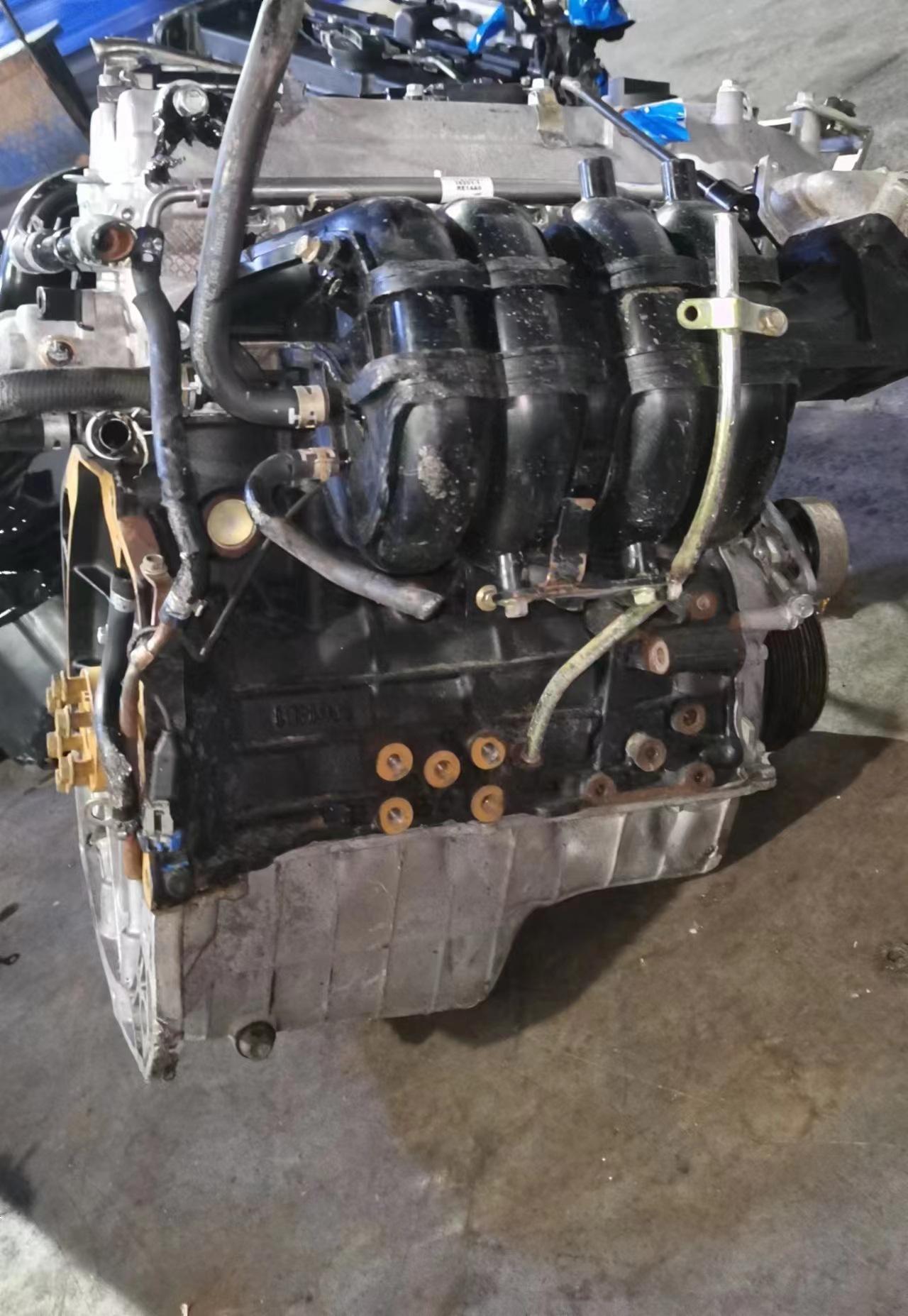 东风风光330 1.5 DK15-02发动机5