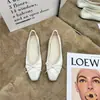Zapatos Planos Cuadrados con Lazo Suave Estilo Francés Diseño Único para Mujer 2024 Primavera Nuevos Mocasines de Satén