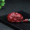 Colgante de Hebilla Segura de Cinabrio Natural Bolsa de Arena Roja Arena Dorada Púrpura Colgante de Coche Nudo Chino Tejido a Mano Puro
