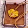 Pingente de Luz de Ouro de Areia Vietnamita Cavalo Duplo Diamante Branco Rubi Luxo Leve Requintado Novo Zodíaco Chinês Cavalo Pingente de Corrente para Suéter Vazado