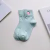 Meias femininas Amazon transfronteiriças, meias de cano médio resistentes a odores e absorventes de suor, meias femininas de presente de Natal, meias de algodão personalizadas no atacado de Zhuji