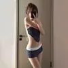 Bikini de dos piezas de nuevo estilo 2026 para mujer, que oculta el abdomen y estiliza, adecuado para vacaciones en la playa y aguas termales, disponible al por mayor de una sola pieza