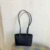 Outono de 2026 Nova Bolsa Estilo Coreano Simples de Grande Capacidade Alta Aparência Bolsa de Ombro Único Moda para Trabalho e Deslocamento Bolsa de Mão