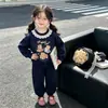 Conjunto de Otoño para Niñas con Estampado de Osito, Suavidad Lechosa, Cuello de Encaje, Sudadera con Capucha de Manga Larga, Pantalones Jogger Sueltos, Conjunto de Dos Piezas para Niñas