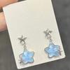 Pendientes con diseño de planeta, atmósfera, luna, colores elegantes y fantasía que cambian de color, con dulces y geniales estrellas.