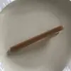 Clip de un solo lado de acrílico de temperamento simple para el cabello de niña, accesorio para la cabeza versátil para salir, flequillo, cabello suelto, pinza de pico de pato, pinza para el cabello