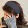 Diadema de estilo coreano, ligera, ancha, de color liso para mujer, que ofrece un look sofisticado y elegante, con un diseño que realza la altura en la coronilla, presentando un estilo retro, chic y moderno