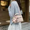 Bolso con Patrón de Piedra para Mujer 2026 Modelo Nuevo Nicho Lujo Ligero Gama Alta Súper Popular para el Trabajo y el Trayecto Hombro Cruzado Pequeño Cuadrado