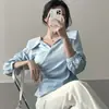 Camisa de mujer simple y a la moda estilo coreano con cuello en V, nuevo top ajustado estilo francés para principios de otoño ins19426