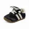 Topstar2024 Nuevo Otoño Zapatos Deportivos para Niños de Suela Blanda Estilo Coreano Zapatos para Niños de Suela Blanda Zapatos para Interiores de Jardín de Infancia