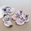 Zapatos de papá para niños 2026 estilo nuevo malla transpirable personaje de dibujos animados suela gruesa antideslizante zapatos deportivos y casuales para niños