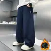 Pantalones Deportivos de Punto Casuales Nuevos para Invierno 2026 Niños Medianos y Grandes Pantalones de Chándal Cálidos con Felpa Interior Sueltos Modernos