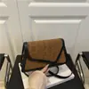 Bolsa Feminina 2026 Nova Verão Bolsa de Axila Tendência Estampa de Leopardo Pequena Quadrada Versátil Bolsa de Ombro de Alto Valor Bolsa Transversal