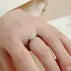 Anillo hecho a mano con cuentas de granate natural, cuentas de plata pura 925, cristal de fresa, anillo elástico, anillo fino todo-partido