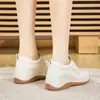 Novos Mocassins Slip-on de Solado Macio Sapatos Pequenos de Couro Solado Grosso Sapatos Preguiçosos de Feijão One-Step Sapatos Confortáveis para Maternidade Dropshipping Transfronteiriço