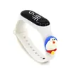 Em estoque atacado boneca de desenho animado relógio eletrônico infantil pulseira de toque LED relógio esportivo para homens e mulheres estudantes presentes