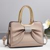 Bolso de mujer transfronterizo 2025, nuevo bolso de moda para madres, bolso de mujer de mediana edad con ambiente coreano, bolso cruzado combinable.