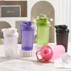 Vaso agitador para batidos de proteína, vaso mezclador de fitness portátil, vaso de plástico de gran capacidad, disponible en stock, personalizable con logo