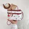 Bolso caja nuevo y lindo con estampado de cerezas para mujer, bolso de hombro y bandolera estilo Chanel, bolso de nicho con alto atractivo estético para ventas transfronterizas