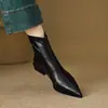 Botines cortos de estilo francés con punta fina, tacón grueso, cremallera trasera, nuevos 2026, versátiles, cómodos, ajustados, botines tipo calcetín elástico