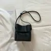 Bolsa de Mão Tipo Balde Trançada Shuai Mi Jia para Mulheres, Novo Modelo Verão 2026, Alto Valor Estético, Bolsa Simples Casual para Ombro para o Dia a Dia