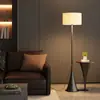 Lámpara de pie para la sala de estar junto al sofá, lámpara de pie de alta gama con almacenamiento integrado, lámpara de mesita de noche de estilo vintage para el dormitorio