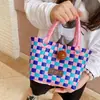 Hd6240A05 Cesta de Legumes Bolsa de Palha Novo Estilo Estilo Pastoral Bolsa de Palha Tecida Feminina Cor de Contraste Colorida Bolsa de Presente