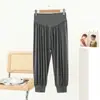 Calça casual feminina de comprimento 3/4 para casa, modal fino de verão com caimento solto, roupa de estar para primavera/verão, adequada para atividades internas e externas, calça de ioga com cordão