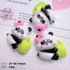 Panda de Dibujo Animado Pizarra Mochila Escolar Pegamento de Crema DIY Pasador Diadema Funda para Teléfono Móvil Flor para Zapatos Imán para Refrigerador Accesorios de Resina