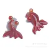Venta Directa de Fábrica Colgante de Ágata Roja Pez Dorado para Hombres y Mujeres Chalcedony Jade Colgante Pequeño de Pez Dorado Jade Venta al por Mayor
