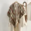 Bufanda de lana coreana estilo australiano para mujer, otoño e invierno, prenda exterior de cachemira de alta gama, bufanda triangular, calentador de cuello, chal grande de cuadros
