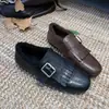 Mocasines Planos de Cuero con Hebilla, Brogue Tallado y Ribete de Piel para Mujer 2026 Nuevo Estilo Coreano Retro con Borlas Slip-On