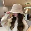 Sombrero de pescador de doble cara de lana de cordero para mujer, versátil para otoño e invierno, hace que la cara se vea más pequeña, engrosado, cálido, a prueba de viento y resistente al frío